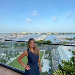 Meet your Posher, Alexandria